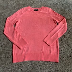Super cute Coral Banana Republic Sweater